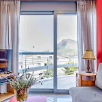 Apartmán Modern Flat With Panoramic Sea View *