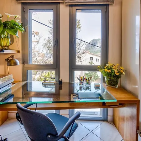 Modern Flat With Panoramic Sea View * 莫奈姆瓦夏