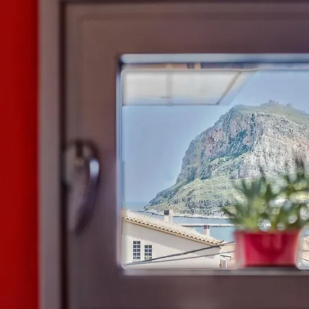 Modern Flat With Panoramic Sea View Monemvasía