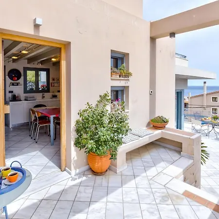 Modern Flat With Panoramic Sea View