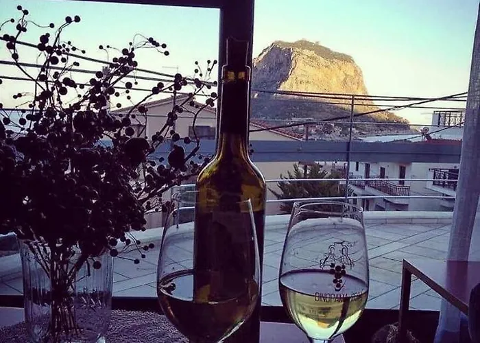 Modern Flat With Panoramic Sea View Apartament Monemvasía