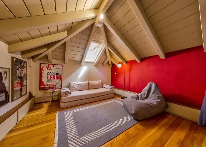 Modern Flat With Panoramic Sea View