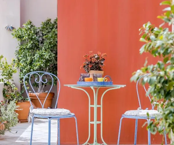 Modern Flat With Panoramic Sea View